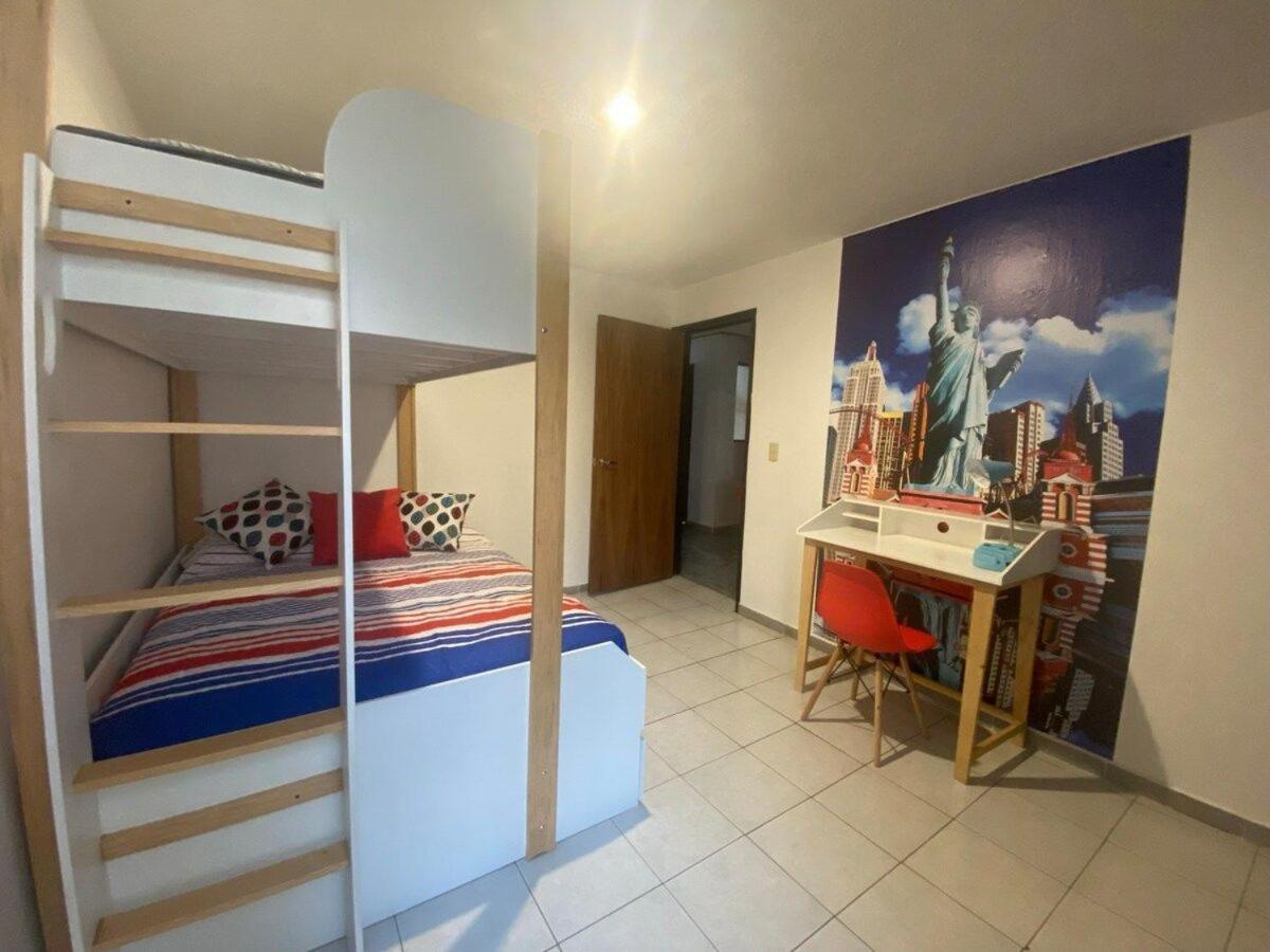 Enorme. Piso Completo 100% Zona Expo, Primer Piso Гвадалахара Экстерьер фото